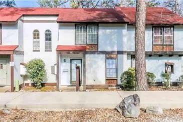 Back of the 9 - Charming townhome w/ lake views