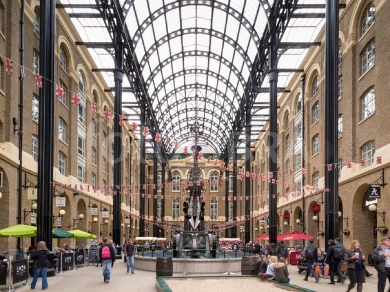 Hay's Galleria