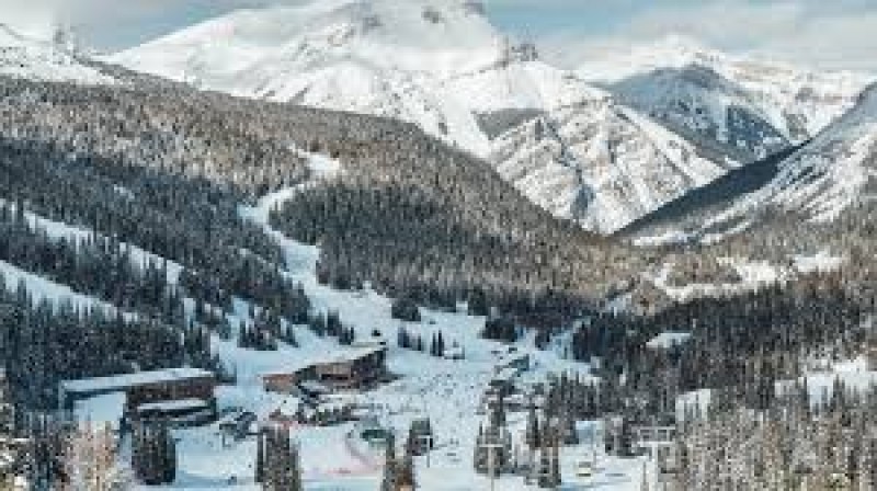 Sunshine Village Ski Resort