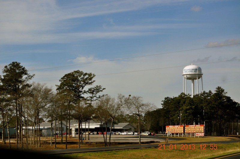 Sikes & Kohn's Country Mall