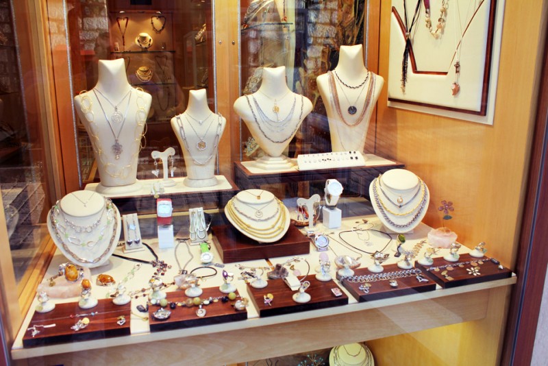 Woman’s Store Accessories