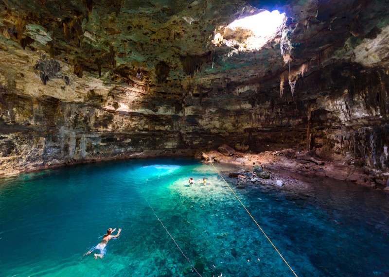 Dos Ojos Cenote