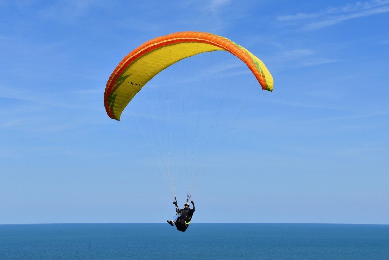 Paragliding 