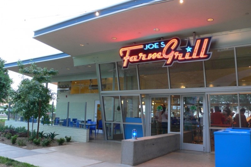 Joe's Farm Grill