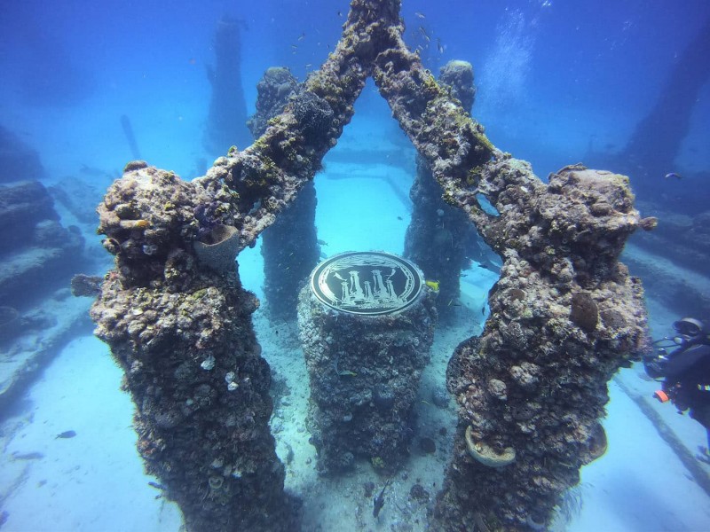 Underwater Cemetery