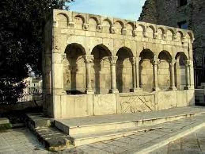 Fontana della Fraterna